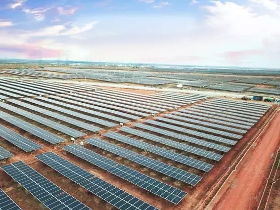 印度Pavagada Solar Park的300MW光伏電站順利并網.jpg